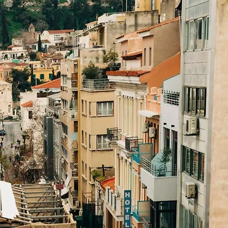 Triple A - Prime Location - Between Monastiraki & Syntagma Square-free Parking! Athens
